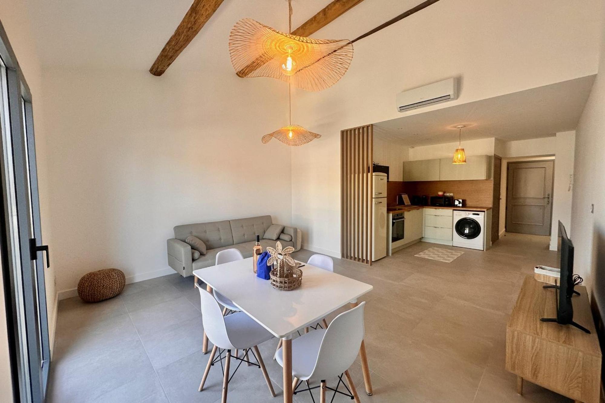 Les Palmiers - Appartement Une Chambre Vue Canal เลอ โกร-ดู-รัว ภายนอก รูปภาพ