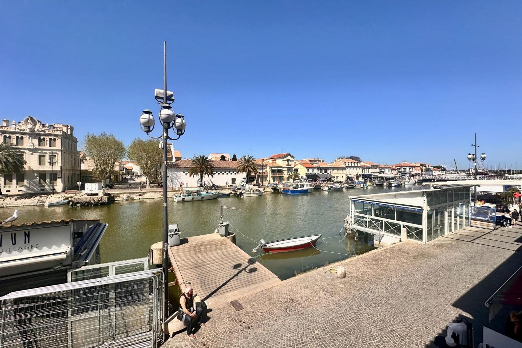 Les Palmiers - Appartement Une Chambre Vue Canal เลอ โกร-ดู-รัว ภายนอก รูปภาพ